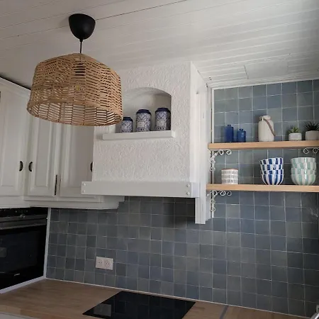 Maison Familiale Avec Dependance 100m2 Proche De La La Gueriniere