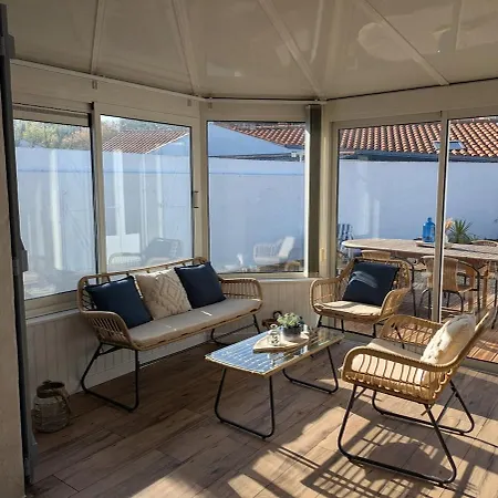 Maison Familiale Avec Dependance 100m2 Proche De La Dom wakacyjny *