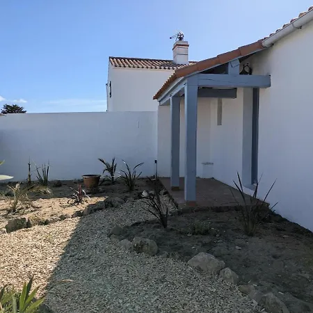 Maison Familiale Avec Dependance 100m2 Proche De La La Guérinière