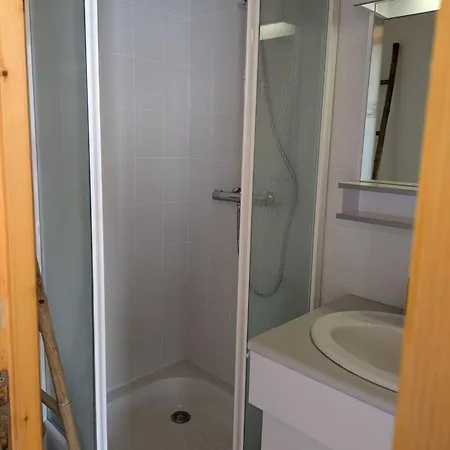 Maison Familiale Avec Dependance 100m2 Proche De La Dom wakacyjny