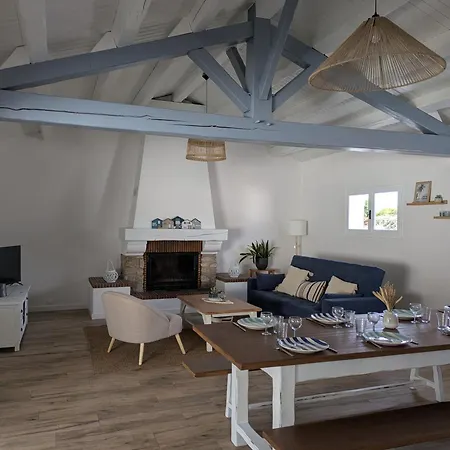 Maison Familiale Avec Dependance 100m2 Proche De La * La Guérinière